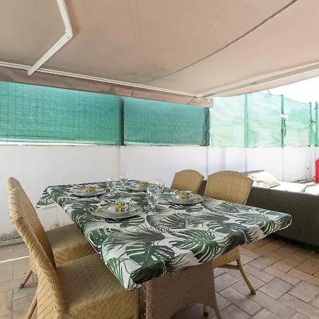 Retiro Al Amanecer Apartment *